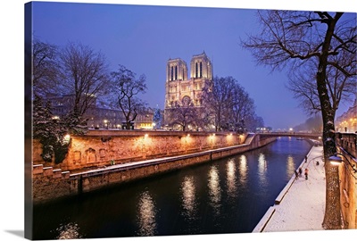 France, Ile-de-France, Ville de Paris, Paris, Notre Dame de Paris, Snowing