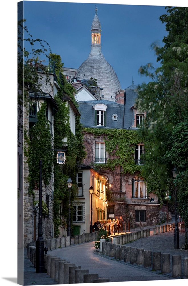 France, Paris, Montmartre, Artist's quarter of Montmartre.
