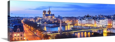France, Paris, Notre Dame De Paris, River Seine At Dusk