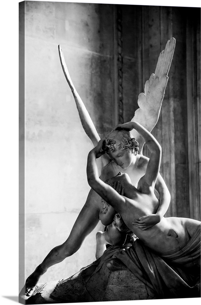 France, Paris, The Louvre, Psyche Revived by Cupid's Kiss, marble sculpture by Antonio Canova, made between 1788 and 1793.