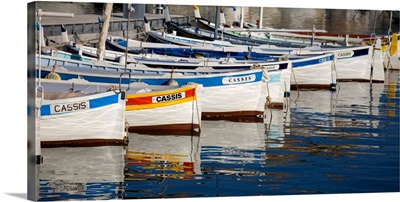 France, Provence-Alpes-Cote d'Azur, Bouches-du-Rhone, Cassis, Sailing boats