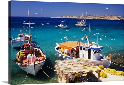 Greece, Aegean islands, Cyclades, Koufonissi island, Boats and fishermens