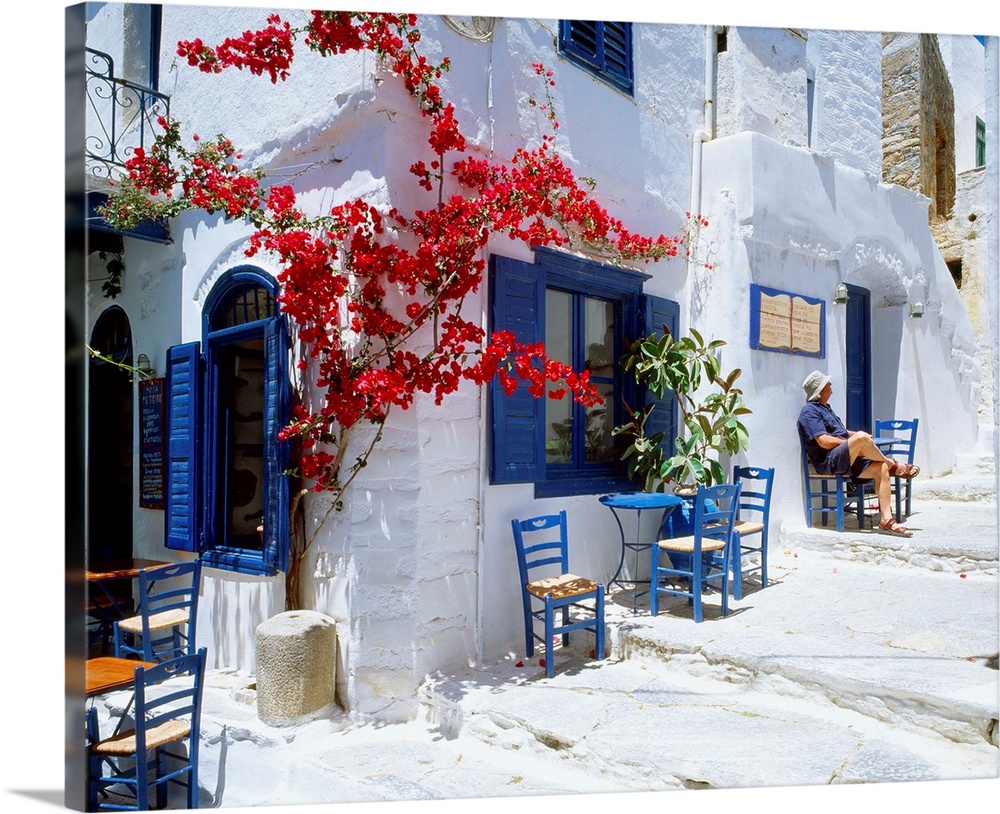Greece, Cyclades, Amorgos, Hora, main town of island, typical tavern