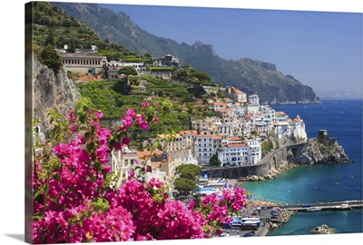 Italy, Campania, Amalfi Coast, Amalfi, Amalfi overview from Grand Hotel