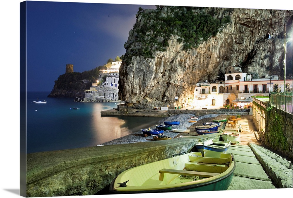 Italy, Campania, Amalfi Coast,  Peninsula of Sorrento, Praiano, Marina di Praia
