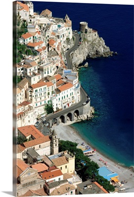 Italy, Campania, Amalfi Coast, view over town and coast
