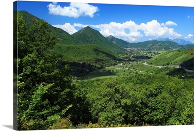 Italy, Campania, Apennines, Volturara Irpina, Teminio Mountain and the Dragon valley