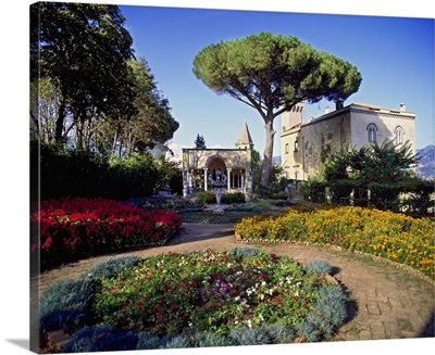 Italy, Campania, Peninsula of Sorrento, Ravello, Villa Cimbrone, the garden