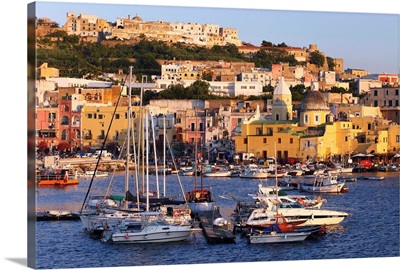 Italy, Campania, Procida, Marina Grande, harbor