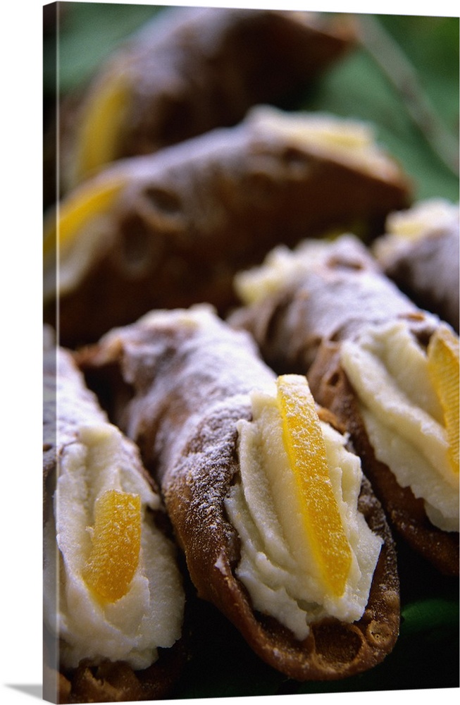 Italy, Cannoli, typical Sicilian pastry