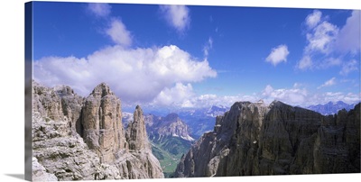 Italy, Dolomites, Sella, view towards Val de Mesdi, Colfosco and Sassongher
