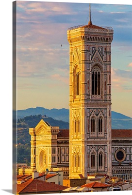 Italy, Florence, Duomo Santa Maria del Fiore, Duomo and Giotto's Bell Tower