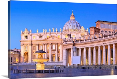 Italy, Latium, Vatican City, Rome, St Peter's Square, St Peter's Basilica