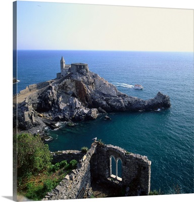 Italy, Liguria, Portovenere, The San Pietro church on the steep cliff