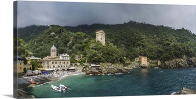 Italy, Liguria, Riviera di Levante, Camogli, San Fruttuoso Abbey