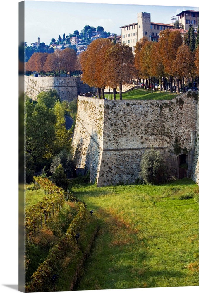 Italy, Lombardy, Bergamo, Bergamo Alta, Mediterranean area, Bergamo district, Travel Destination, Walls toward Baluardo di...