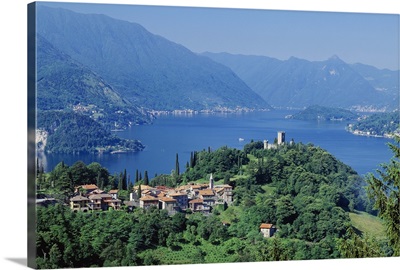 Italy, Lombardy, Como Lake, View towards Varenna