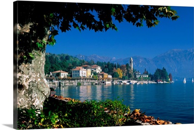 Italy, Lombardy, Lake of Como, Tremezzo, view from Parco Olivelli