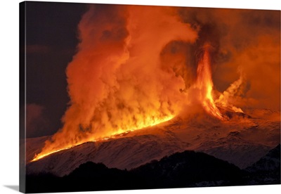Italy, Mount Etna, Etna 2nd paroxysm activity of 2012