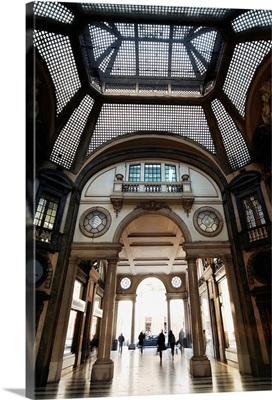 Italy, Piedmont, Turin, Galleria San Federico arcade