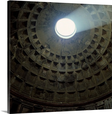 Italy, Rome, Pantheon, cupola, inside