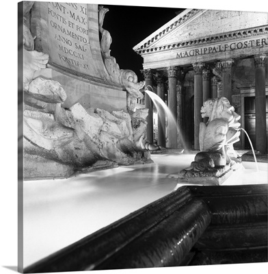 Italy, Rome, Pantheon, fountain of Pantheon