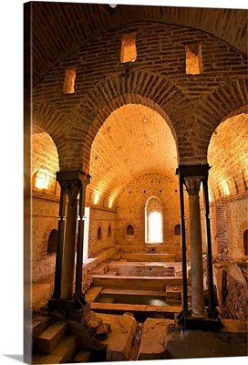 Italy, Sicily, Cefala Diana, old ruins of Arabian thermal baths