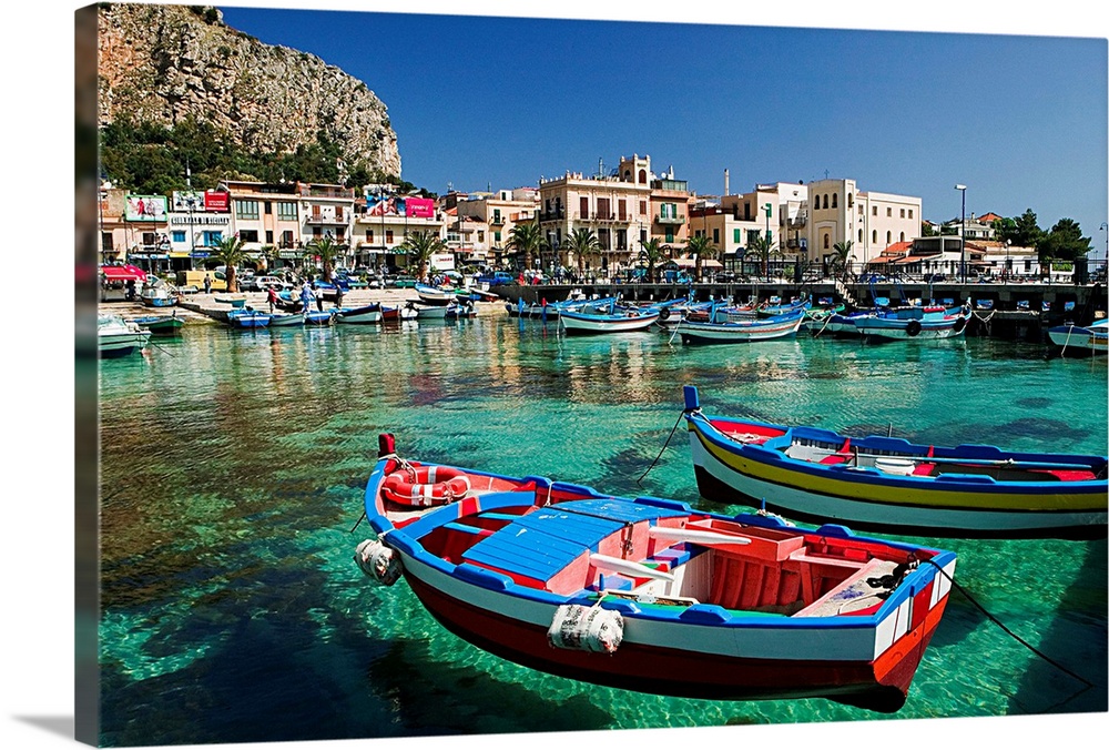 Italy, Italia, Sicily, Sicilia, Mondello, harbour