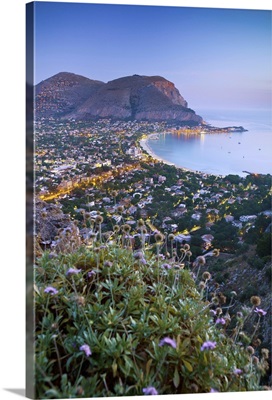 Italy, Sicily, Palermo district, Mondello, View from Monte Pellegrino
