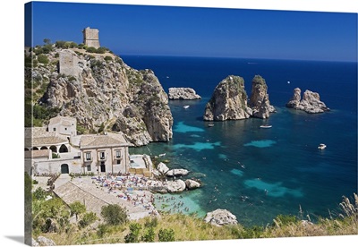 Italy, Sicily, Scopello, Tonnara and faraglioni (stack rocks)