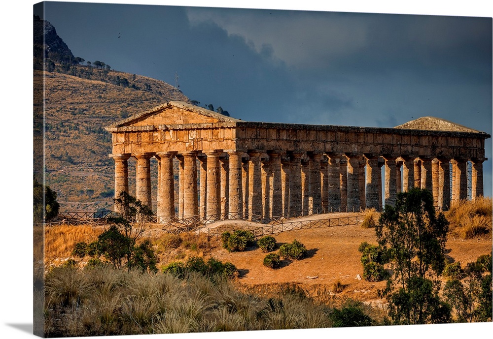 Italy, Sicily, Trapani district, Segesta, Temple of Segesta, Temple.