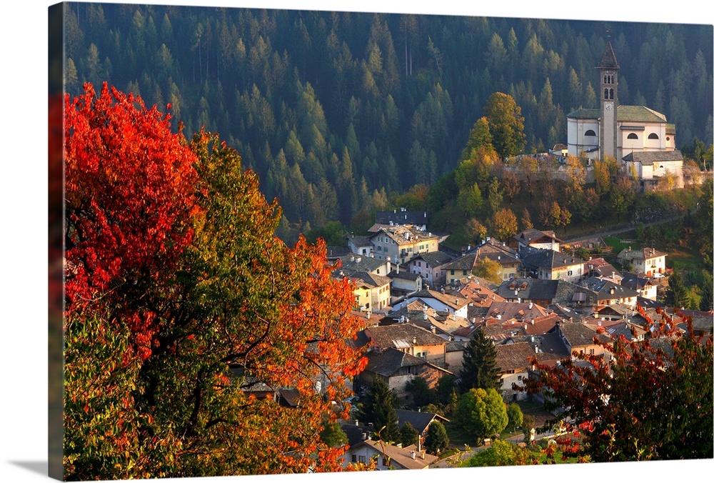 Italy, Trentino-Alto Adige, Trentino, Dolomites, Alps, Val di Fiemme, Cavalese, Castello di Fiemme