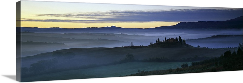 Italy, Tuscany, Amiata Mount, morning light