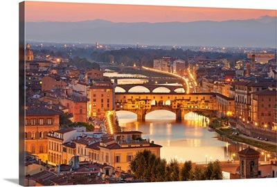 Italy, Tuscany, Firenze District, Florence, Bridge Ponte Vecchio