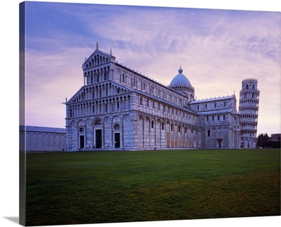 Italy, Tuscany, Pisa, Campo dei Miracoli, cathedral and the leaning tower