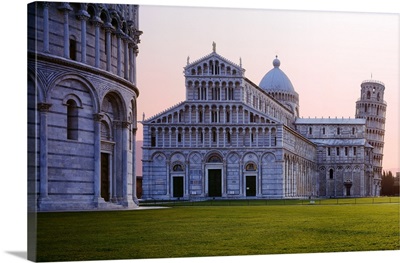 Italy, Tuscany, Pisa, the Cathedral and the leaning tower of Pisa