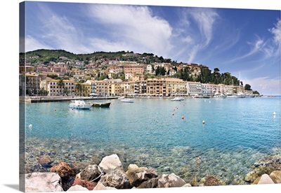 Italy, Tuscany, Porto Santo Stefano, view towards the town and the harbour