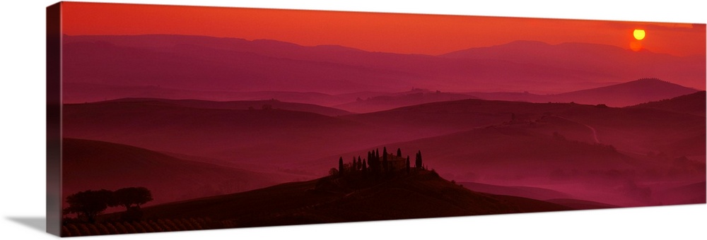 Italy, Tuscany, Siena, San Quirico d'Orcia, typical landscape