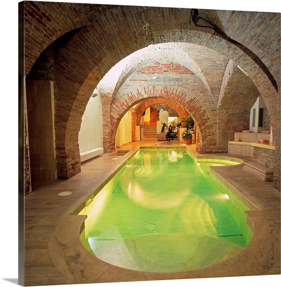 Italy, Umbria, Perugia, Brufani Palace Hotel, swimming pool Wall Art ...