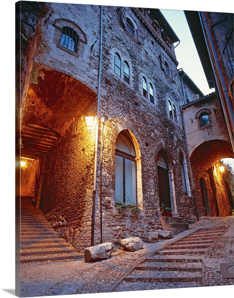 Italy, Umbria, Spoleto town, typical street