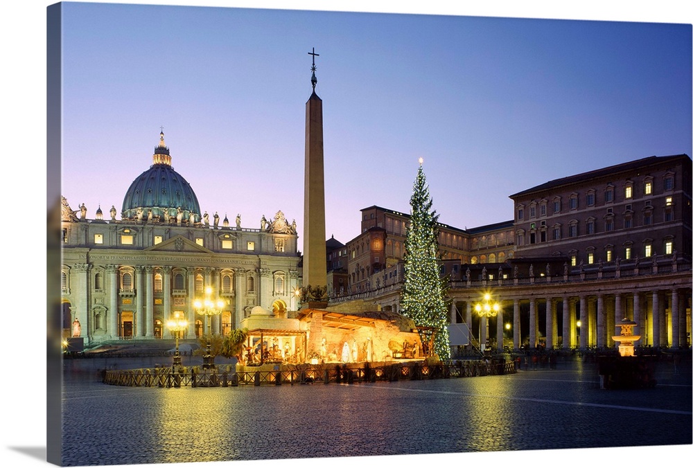Italy, Latium, Roma district, Vatican City, Rome, St Peter's Square, St Peter's Basilica, Square and Basilica with Christm...