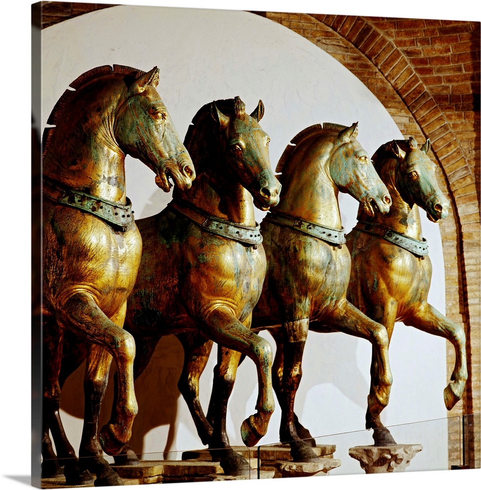 Italy, Veneto, St Mark Square, St Mark's Cathedral, bronze horses