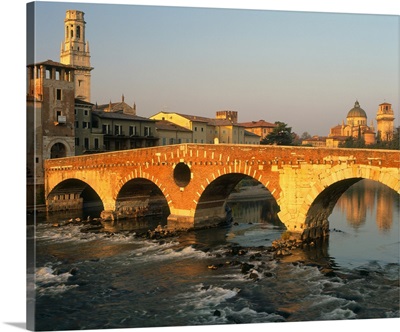 Italy, Veneto, Verona, Ponte Pietra, Church of San Giorgio in Braida in background