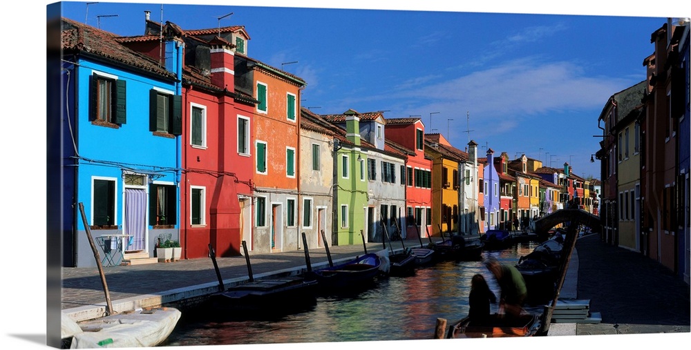 Italy, Venice, Burano, houses along canal