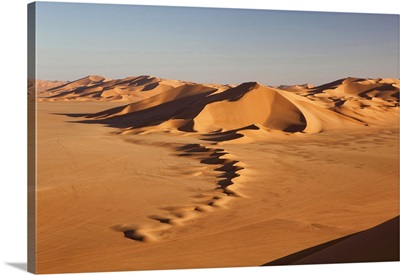 Libya, Fezzan, Sahara Desert, Idehan Murzuq Dunes In The Southern Libyan Desert