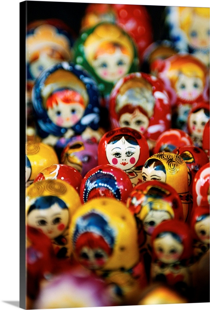 Trakai (Lithuania); Matrioska dolls on sale by one of the many souvenir shops along the Galves lake;