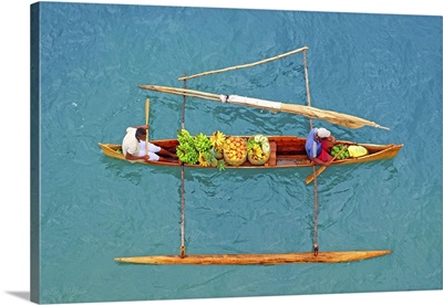 Madagascar, Antsiranana, Nosy Be, Indian Ocean, Hell-Ville, Bagka Typical Outrigger Boat