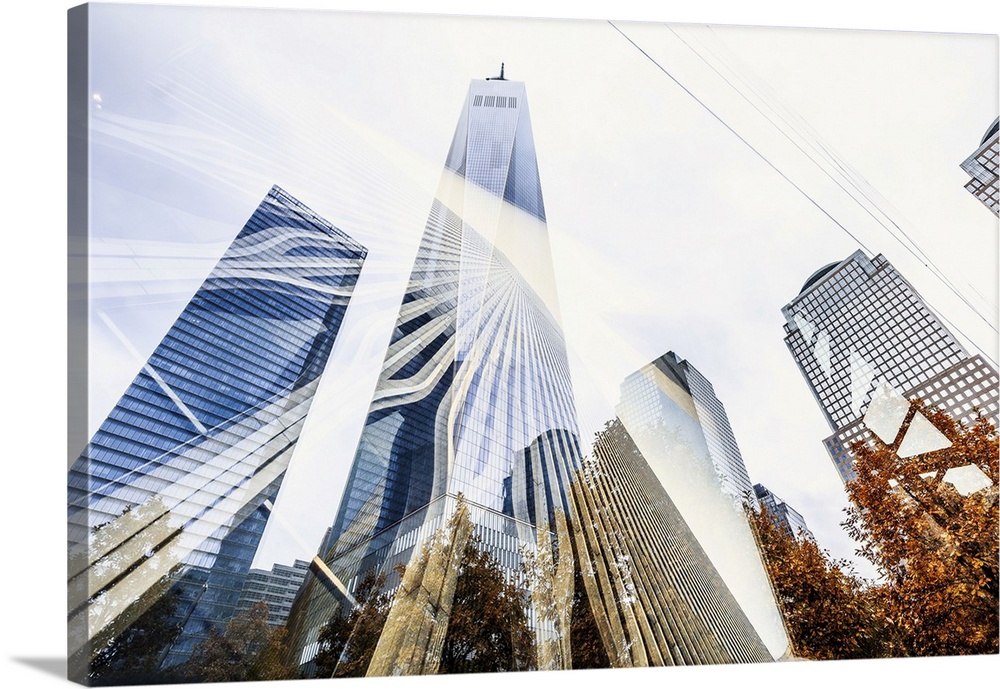 USA, New York City, Manhattan, Lower Manhattan, One World Trade Center, Freedom Tower, Twin Towers in reflection Freedom T...