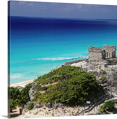 Mexico,, Mayan temple on the coast