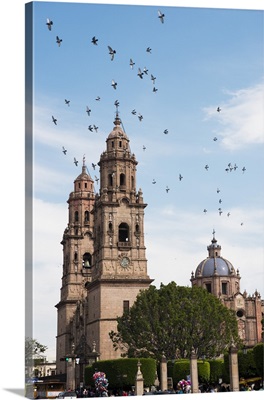 Mexico, Michoacan, Morelia, Cathedral in the historic centre